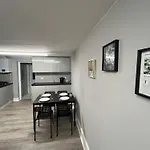 Stunning 2 Bed In Brixton