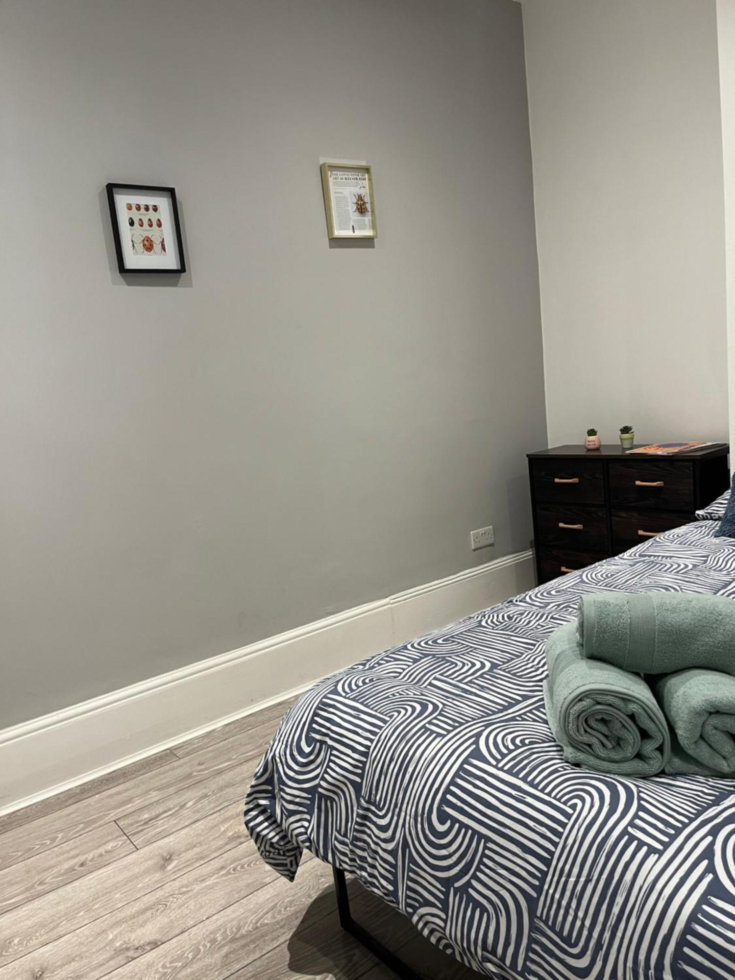 Stunning 2 Bed In Brixton Appartement *