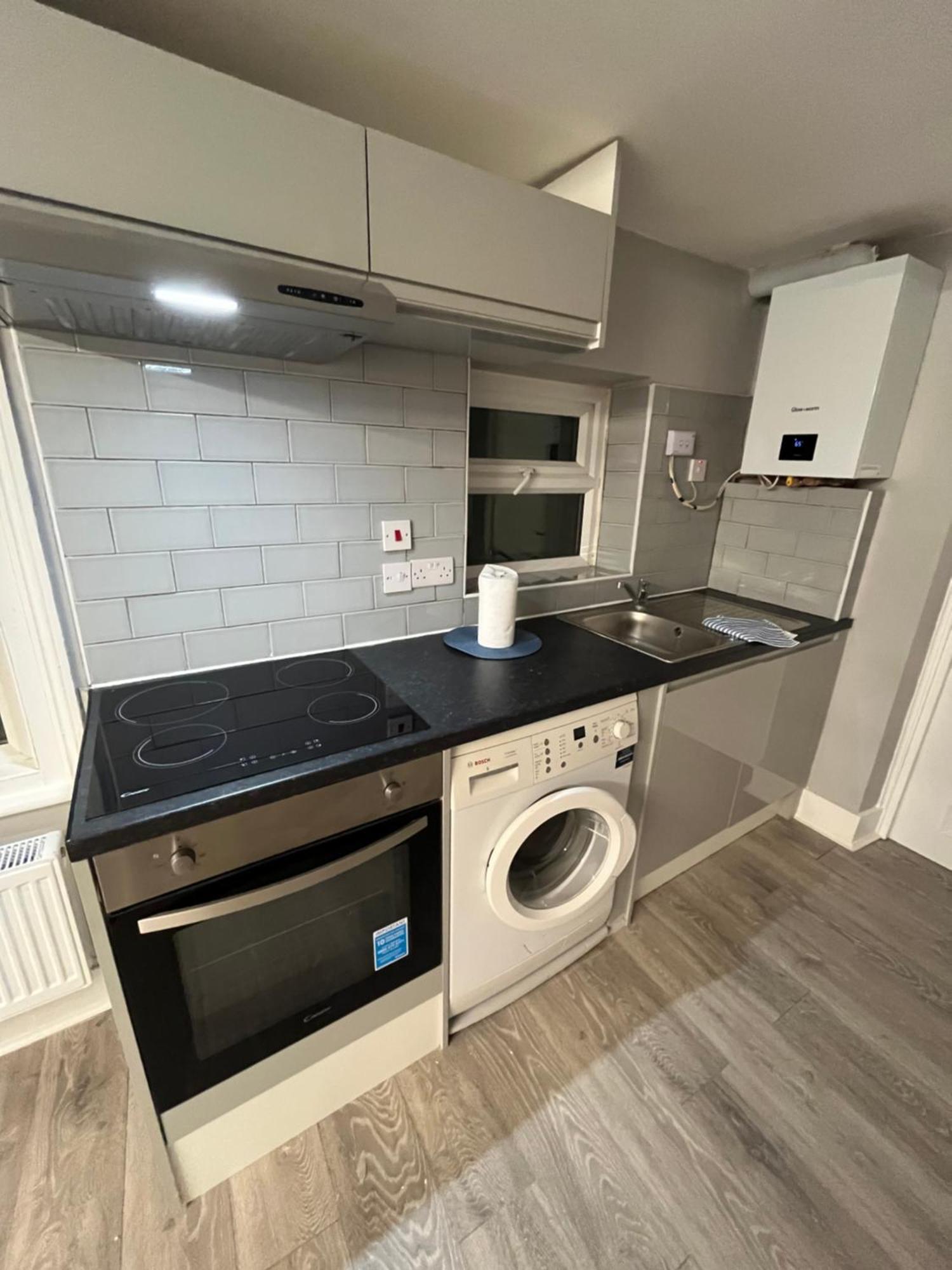 Stunning 2 Bed In Brixton Appartement